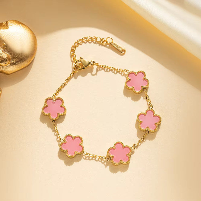 SSFH Clover Glow – 5-Leaf Clover Bracelet | Stainless Steel Gold or Silver | Women’s Luck Jewelry